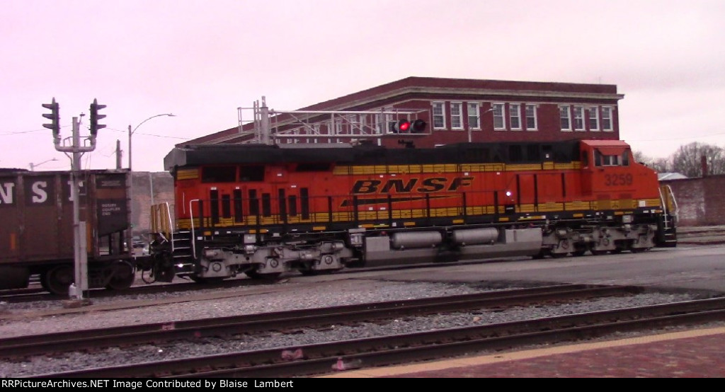 BNSF coal train DPU